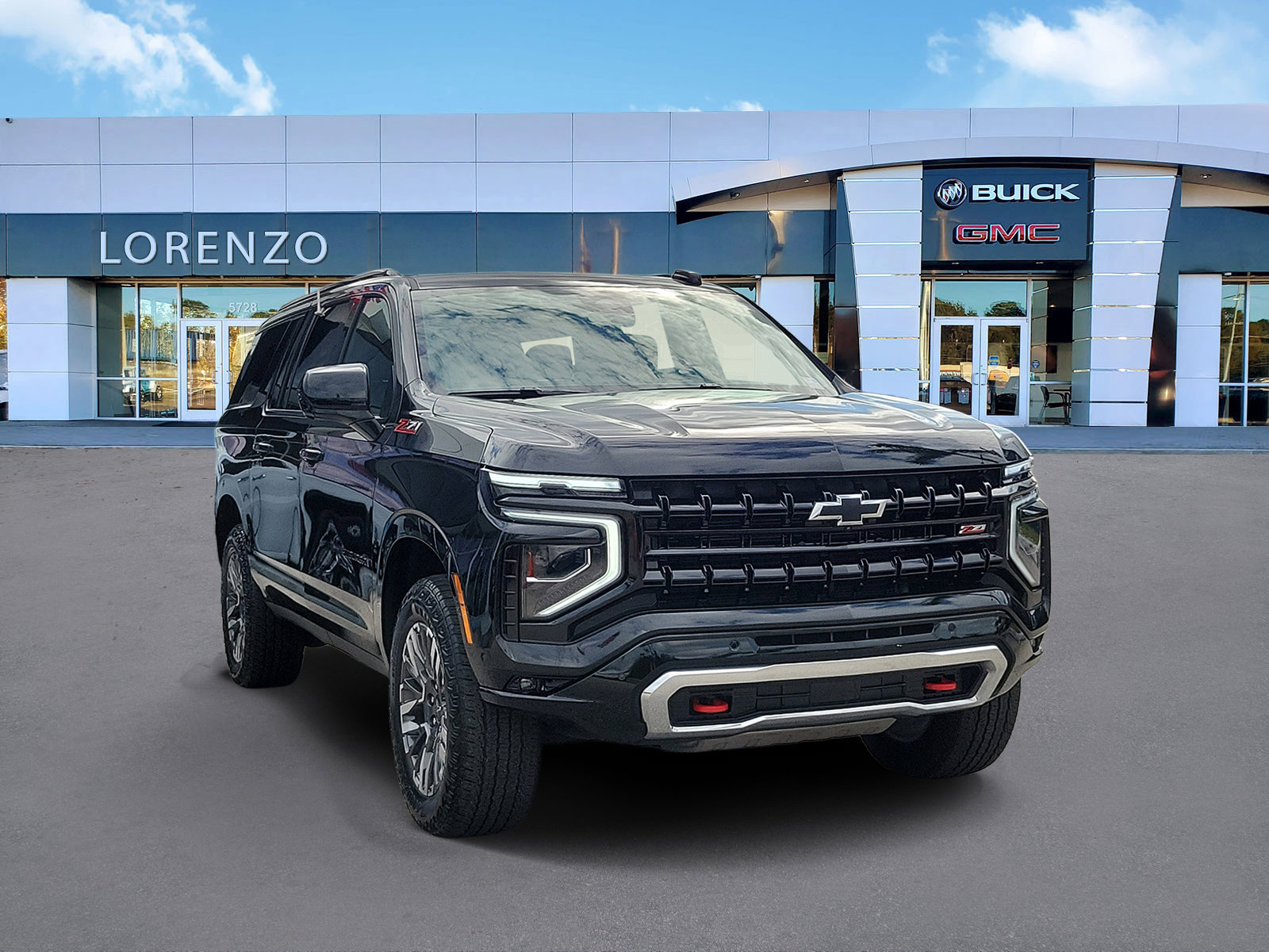 Used 2025 Chevrolet Suburban Z71 AWD/4WD image 3