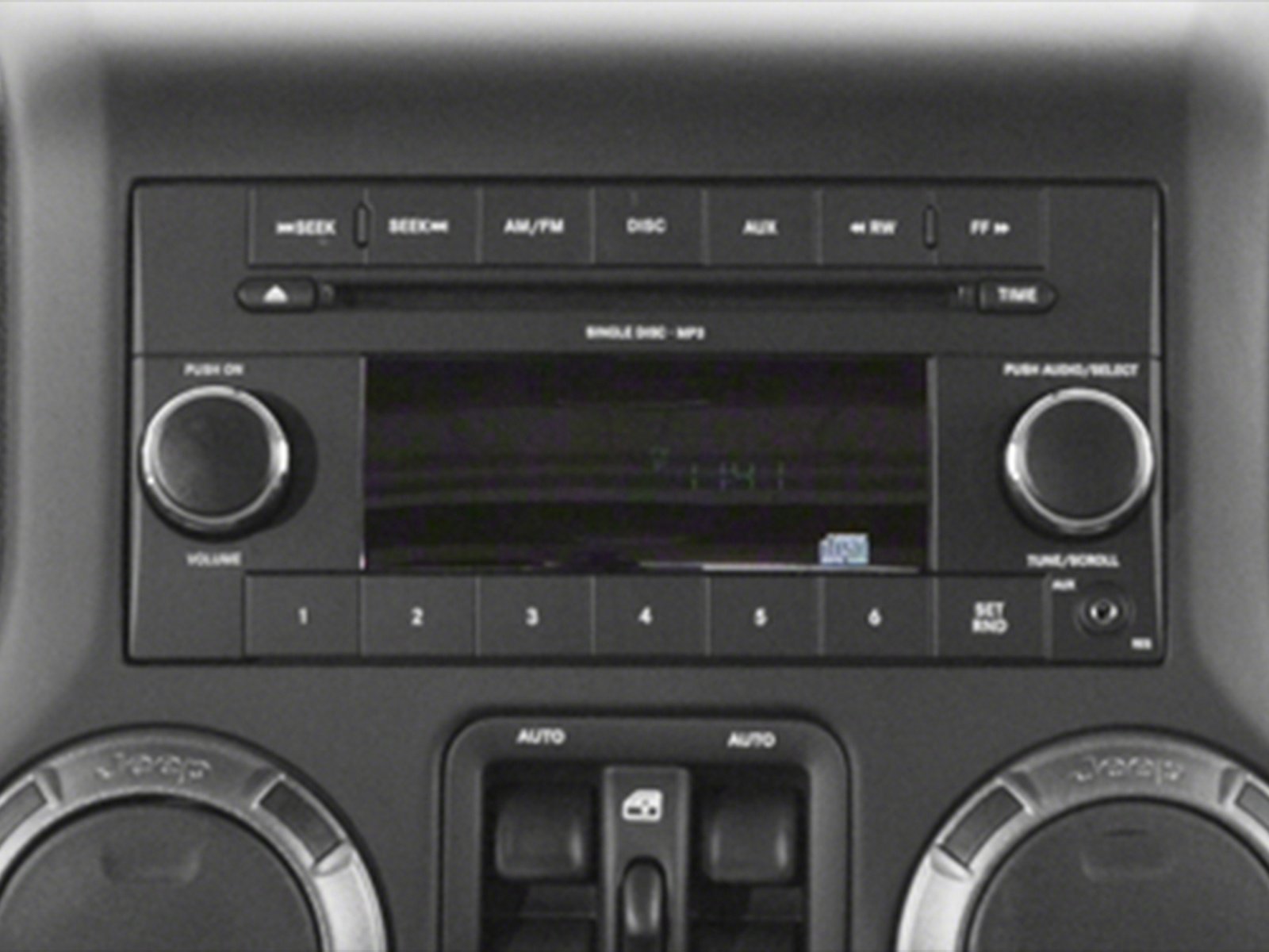 Used 2016 Jeep Wrangler Unlimited Sahara image 10