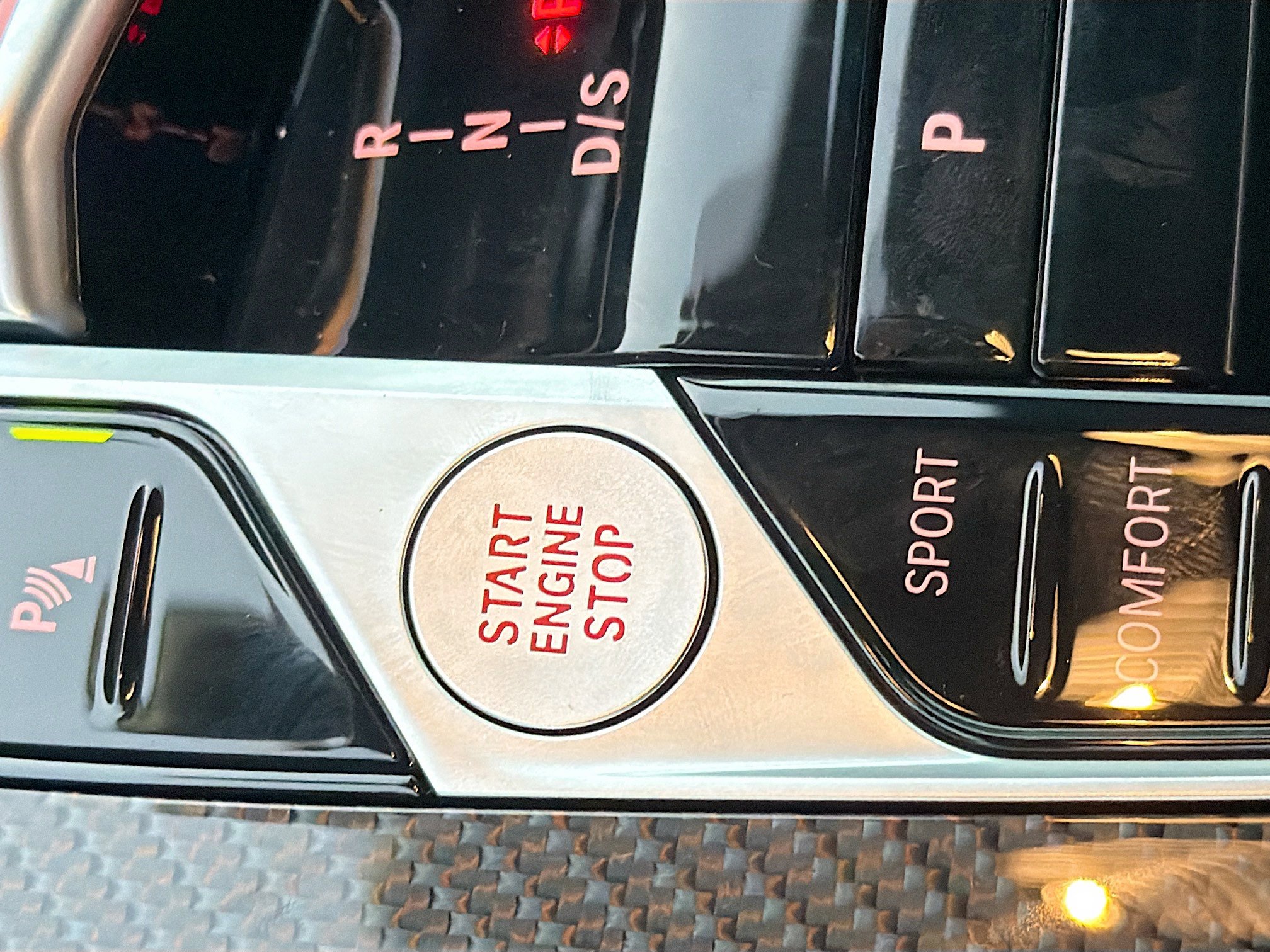 New 2026 BMW X7 M60i w/ Climate Comfort Package image 38