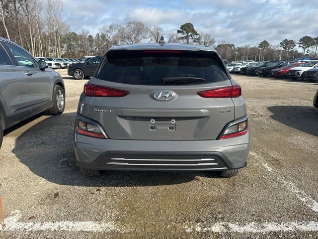 Used 2023 Hyundai Kona SE w/ Cargo Package image 9