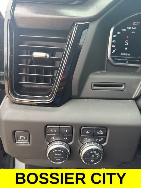 Used 2024 GMC Sierra 1500 AT4 w/ AT4 Premium Package AWD/4WD image 16