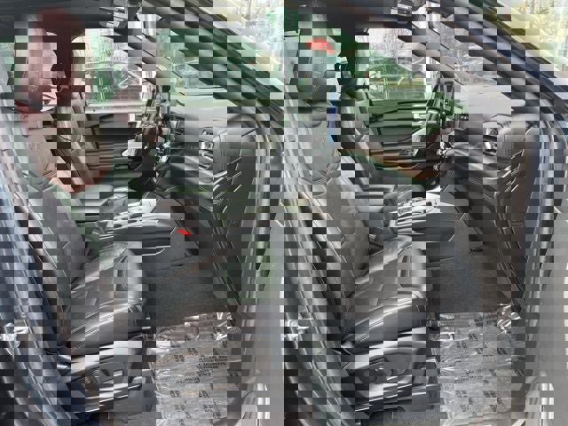 Used 2023 Ford Explorer Platinum w/ Technology Package image 21