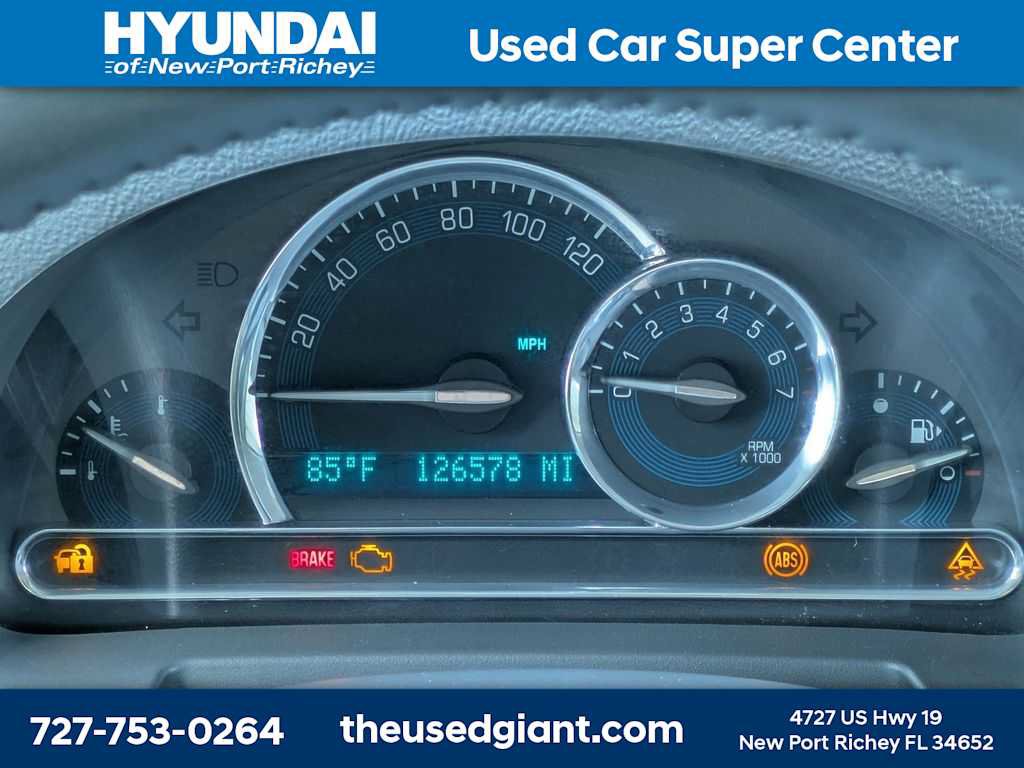 Used 2010 Chevrolet HHR LT FWD image 30