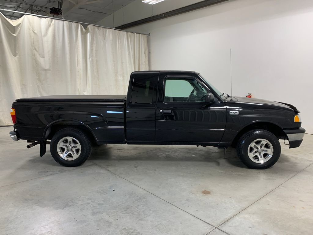 Used 2004 MAZDA B-Series Pickup SE w/ Convenience Pkg RWD image 22