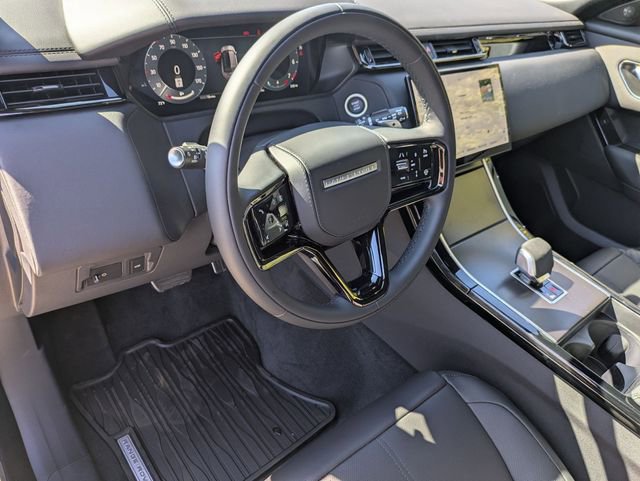 New 2026 Land Rover Range Rover Velar Dynamic SE image 7