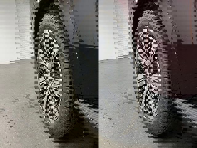 New 2025 Cadillac Escalade IQ Luxury 2 image 12