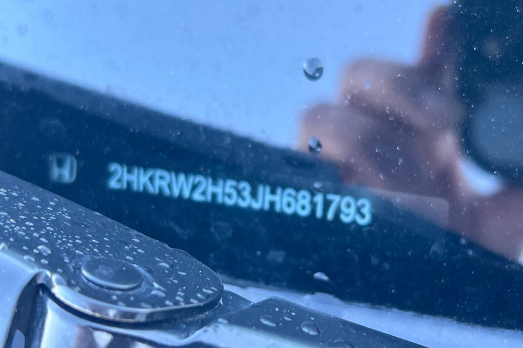 Used 2018 Honda CR-V EX image 3