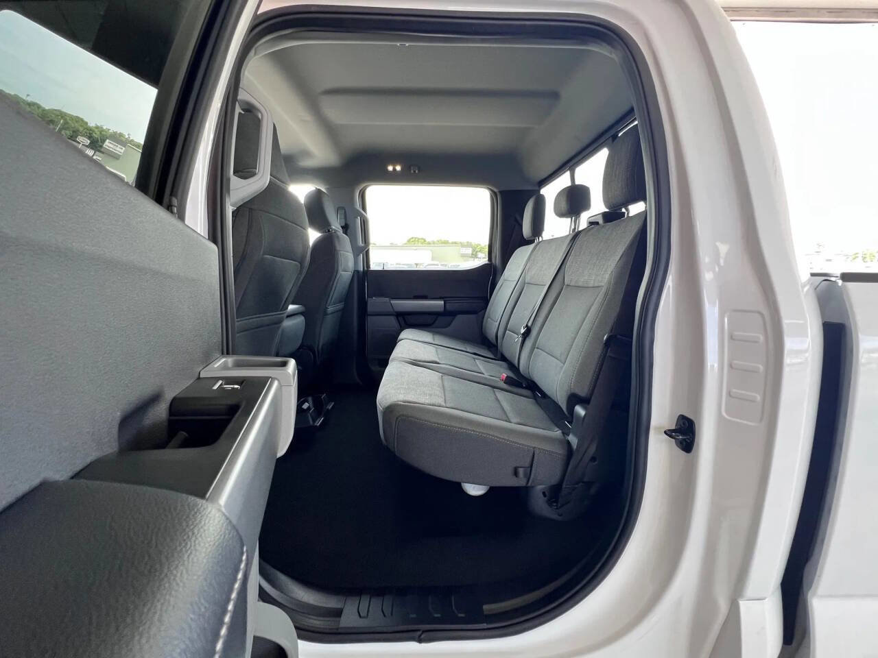 Used 2024 Ford F250 XLT w/ FX4 Off-Road Package image 13