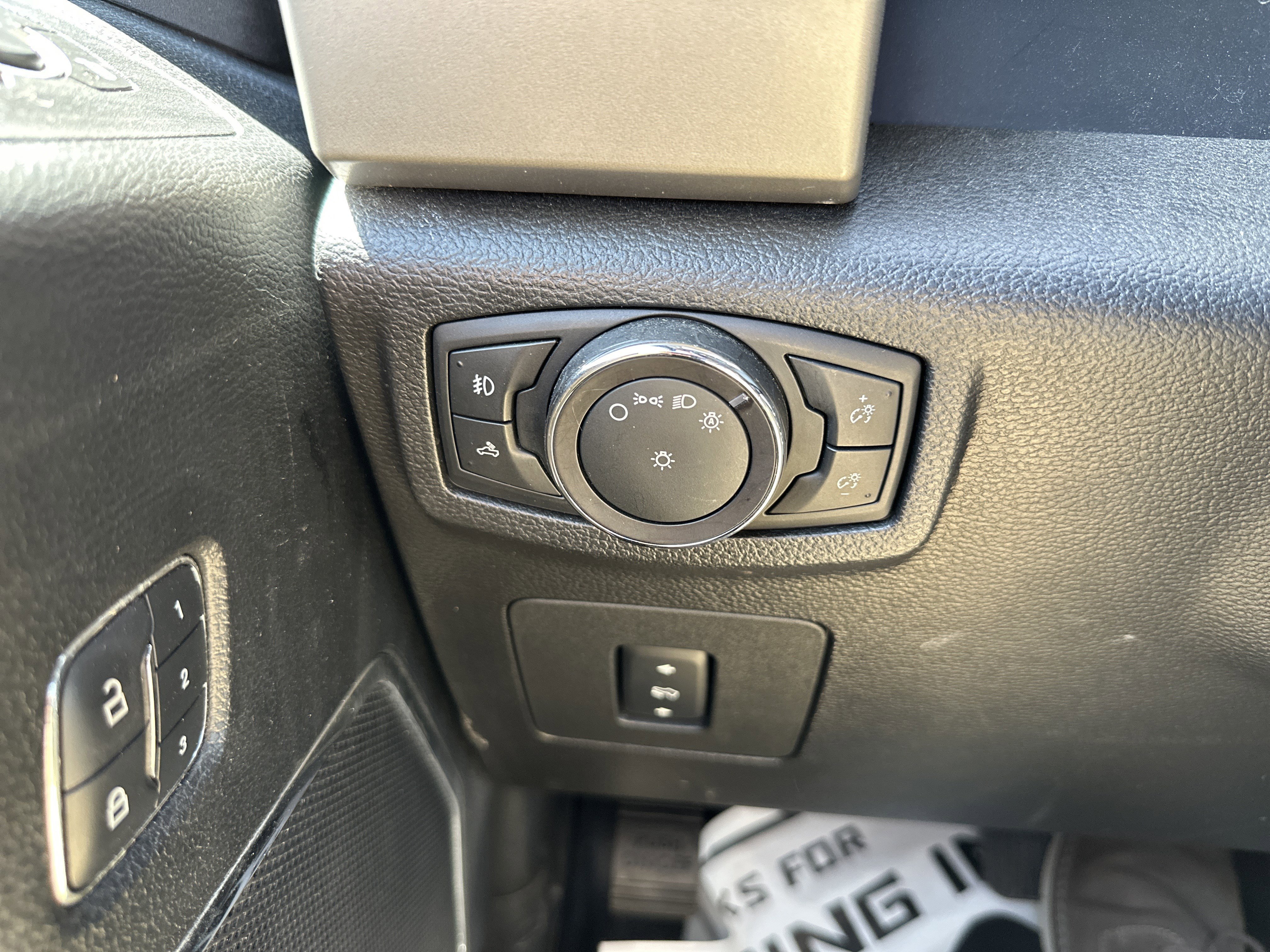 Used 2017 Ford F150 Lariat AWD/4WD image 29