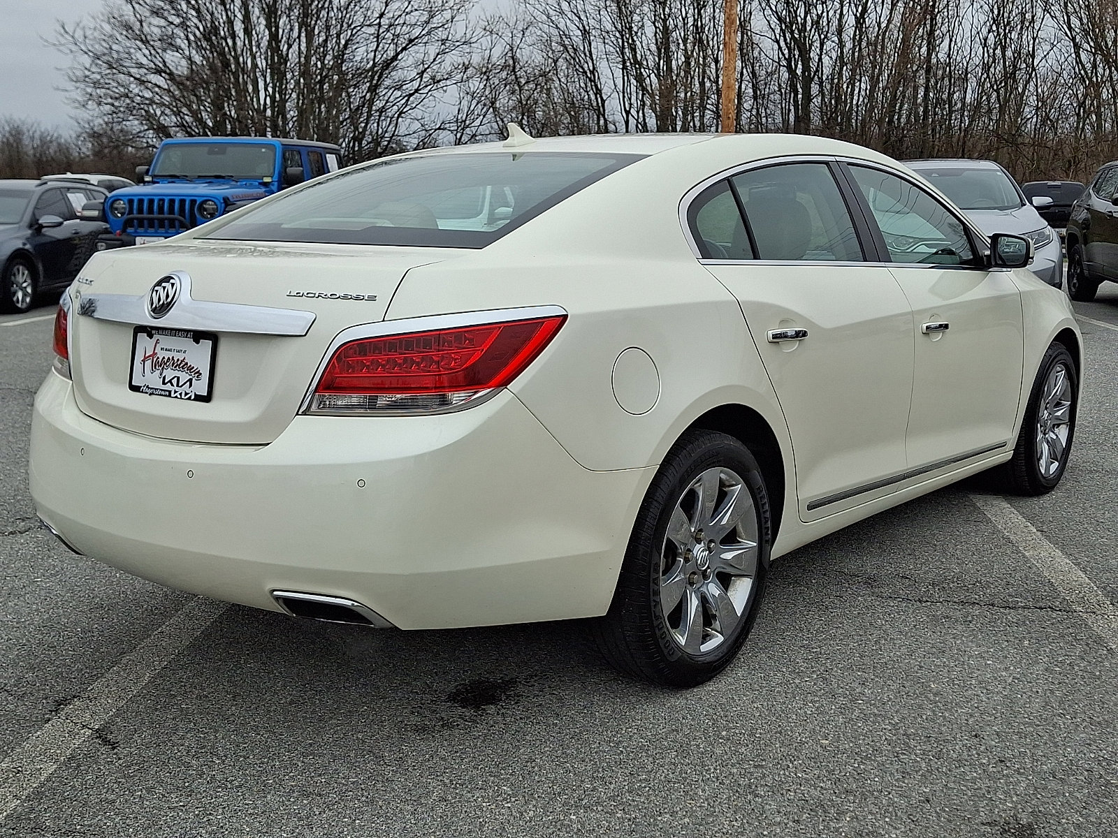 Used 2013 Buick LaCrosse Leather image 6
