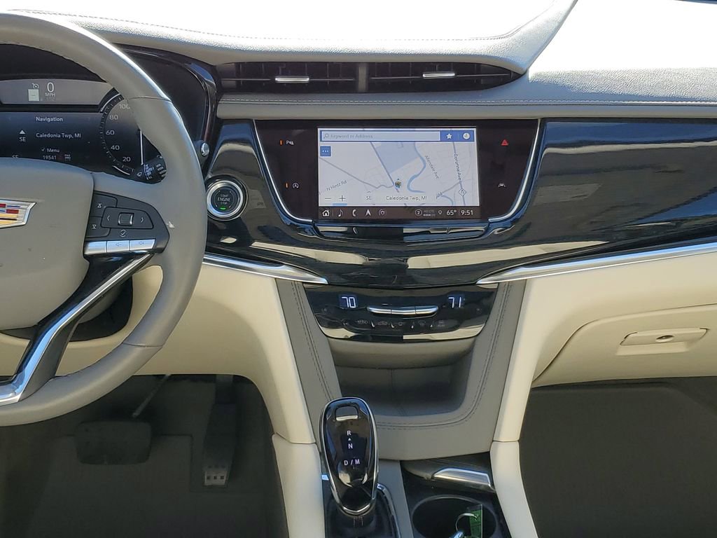 Used 2024 Cadillac XT6 Premium Luxury w/ LPO, Floor Liner Package image 29