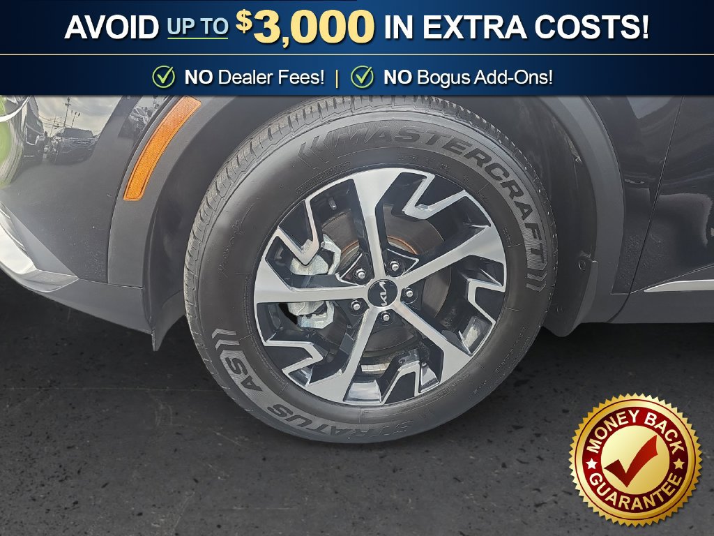 Used 2023 Kia Sportage EX FWD image 11