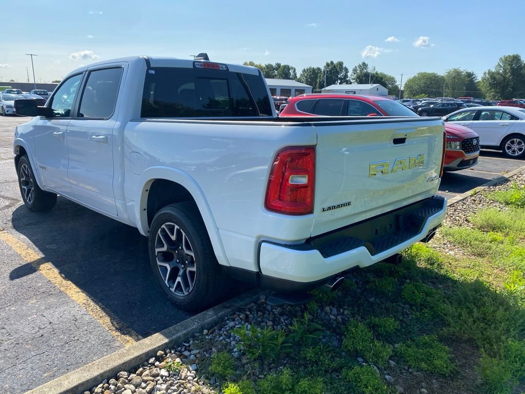 Used 2025 RAM 1500 Laramie w/ Sport Appearance Package AWD/4WD image 3
