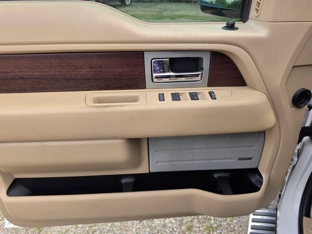 Used 2014 Ford F150 King Ranch w/ King Ranch Luxury Package AWD/4WD image 5
