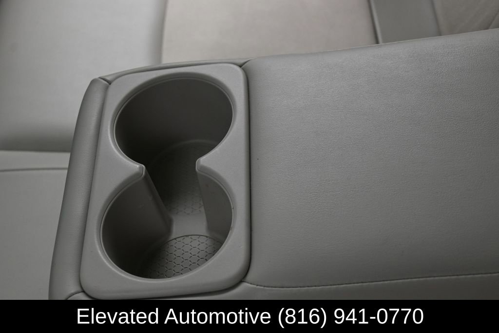 Used 2024 Nissan Ariya AWD image 23