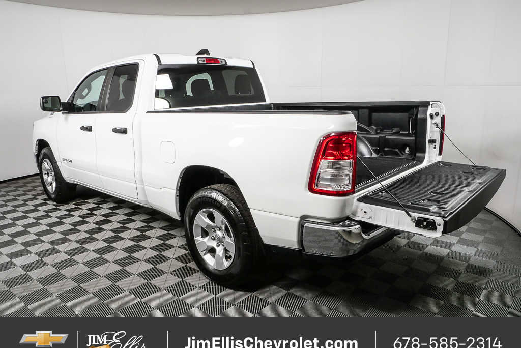 Used 2023 RAM 1500 Big Horn RWD image 29