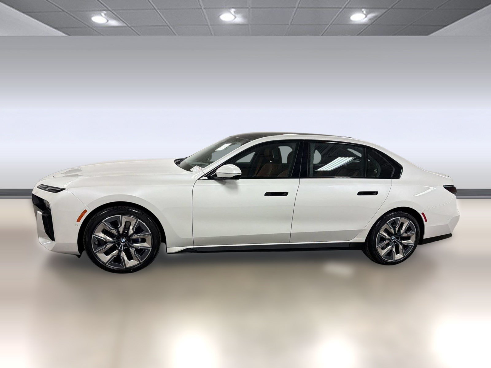 Used 2026 BMW 740i w/ Premium Package RWD image 2