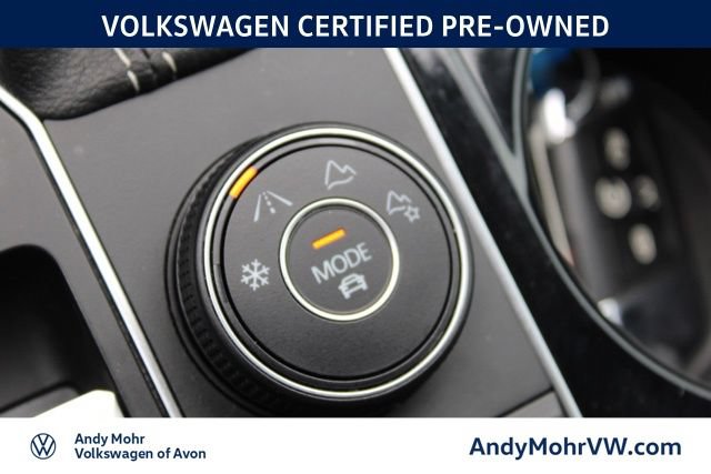 Used 2023 Volkswagen Atlas SEL R-Line AWD/4WD image 49