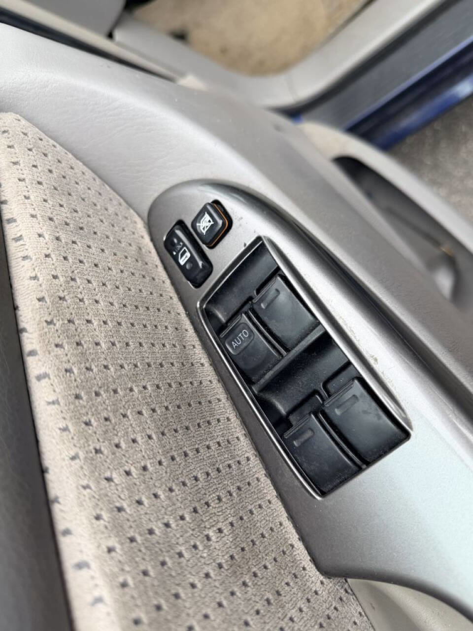Used 2006 Toyota Sienna CE FWD image 9