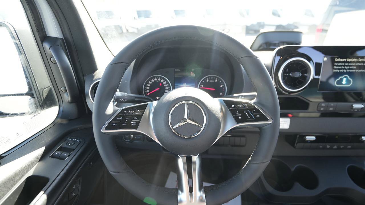 New 2026 Mercedes-Benz Sprinter 2500 image 17