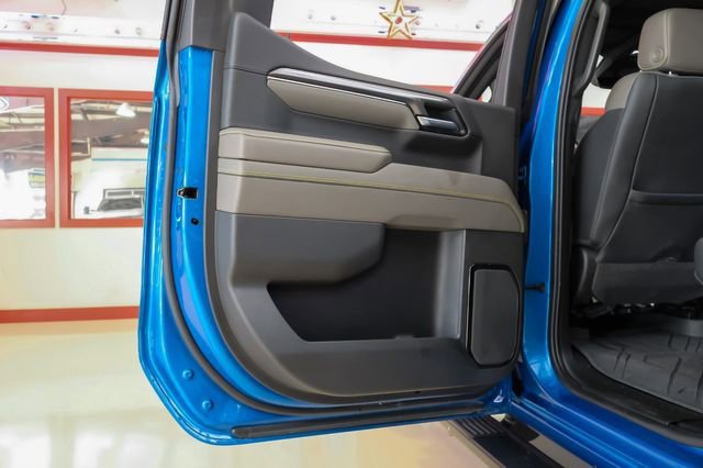 Used 2022 Chevrolet Silverado 1500 ZR2 w/ Technology Package image 45