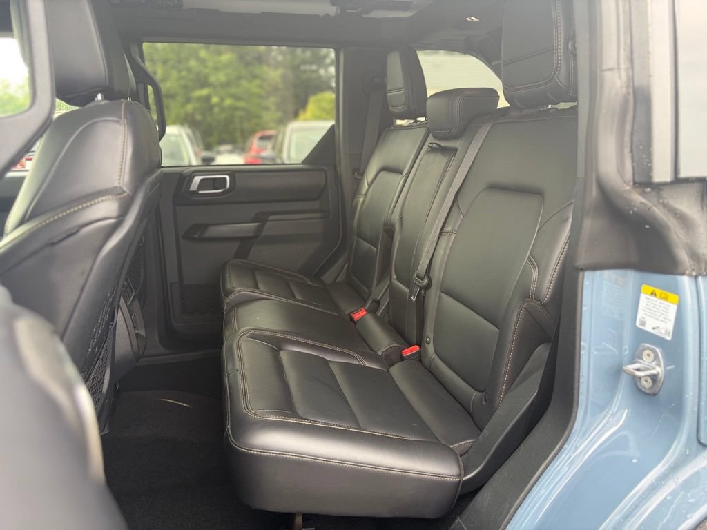 Used 2025 Ford Bronco Badlands AWD/4WD image 10