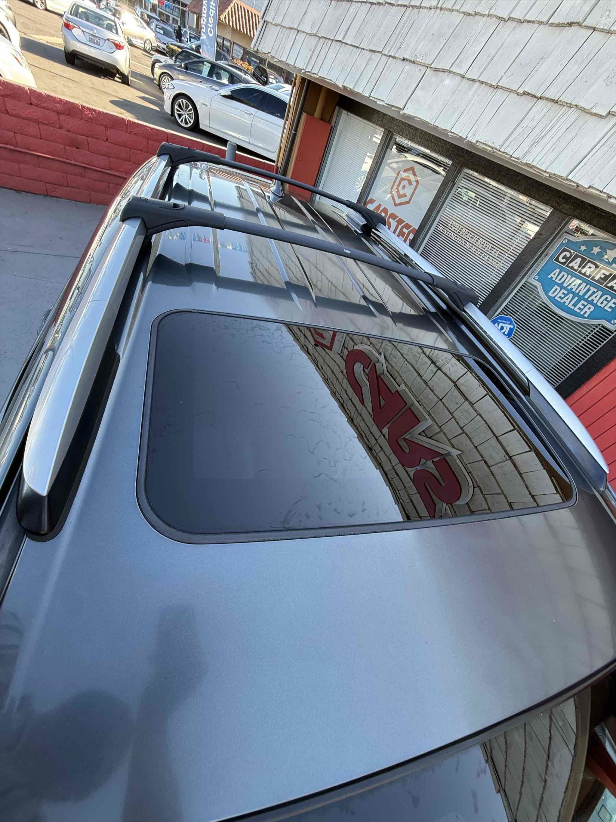 Used 2018 Toyota RAV4 SE w/ All Weather Liner Package FWD image 10