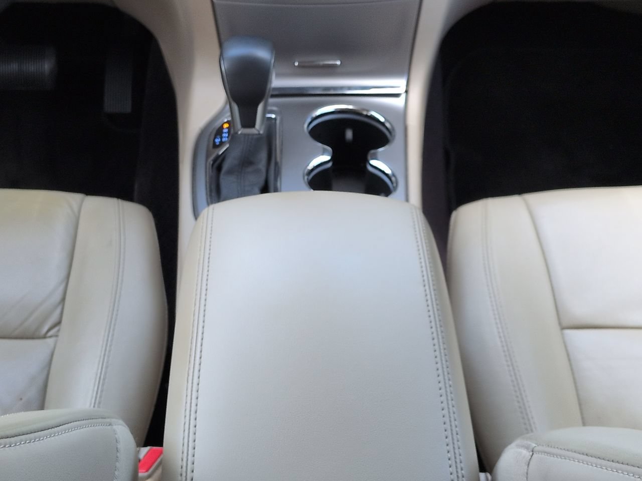 Used 2018 Jeep Grand Cherokee Limited RWD image 19