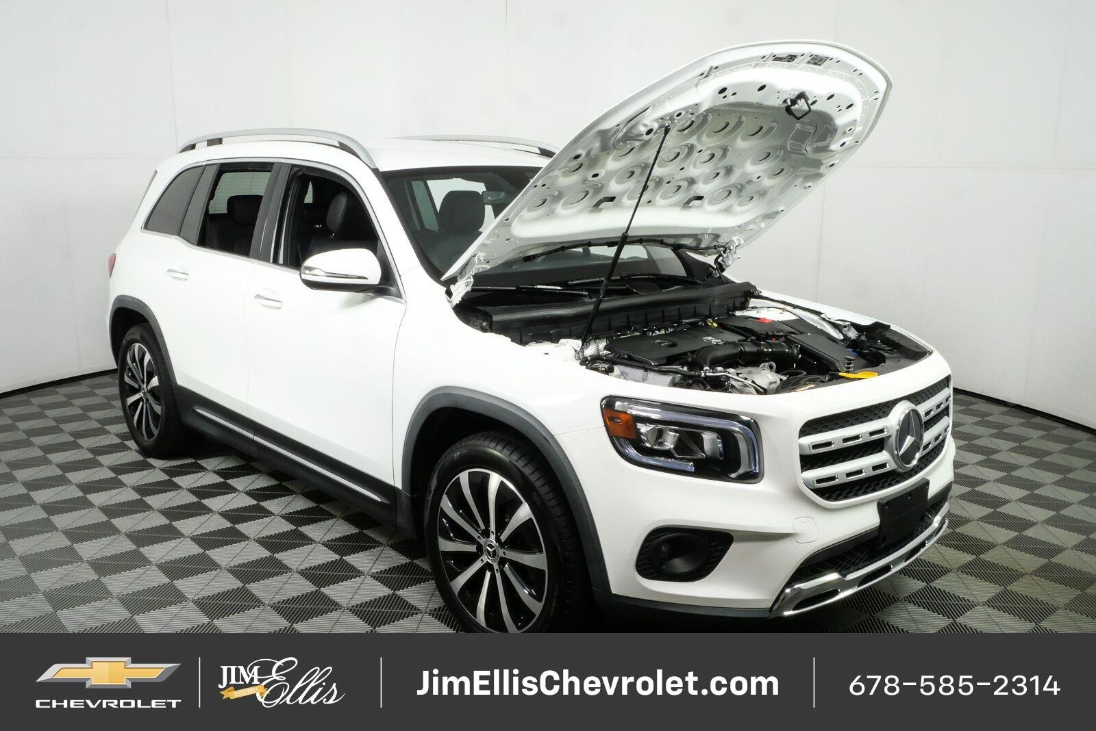 Used 2022 Mercedes-Benz GLB 250 w/ Premium Package Lite image 33