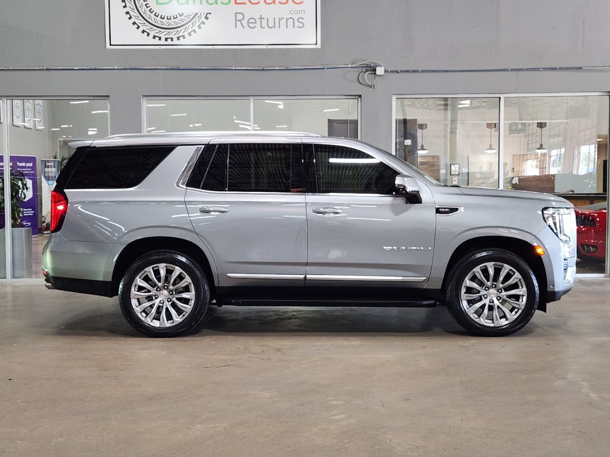 Used 2024 GMC Yukon Denali w/ Advanced Technology Package AWD/4WD image 5