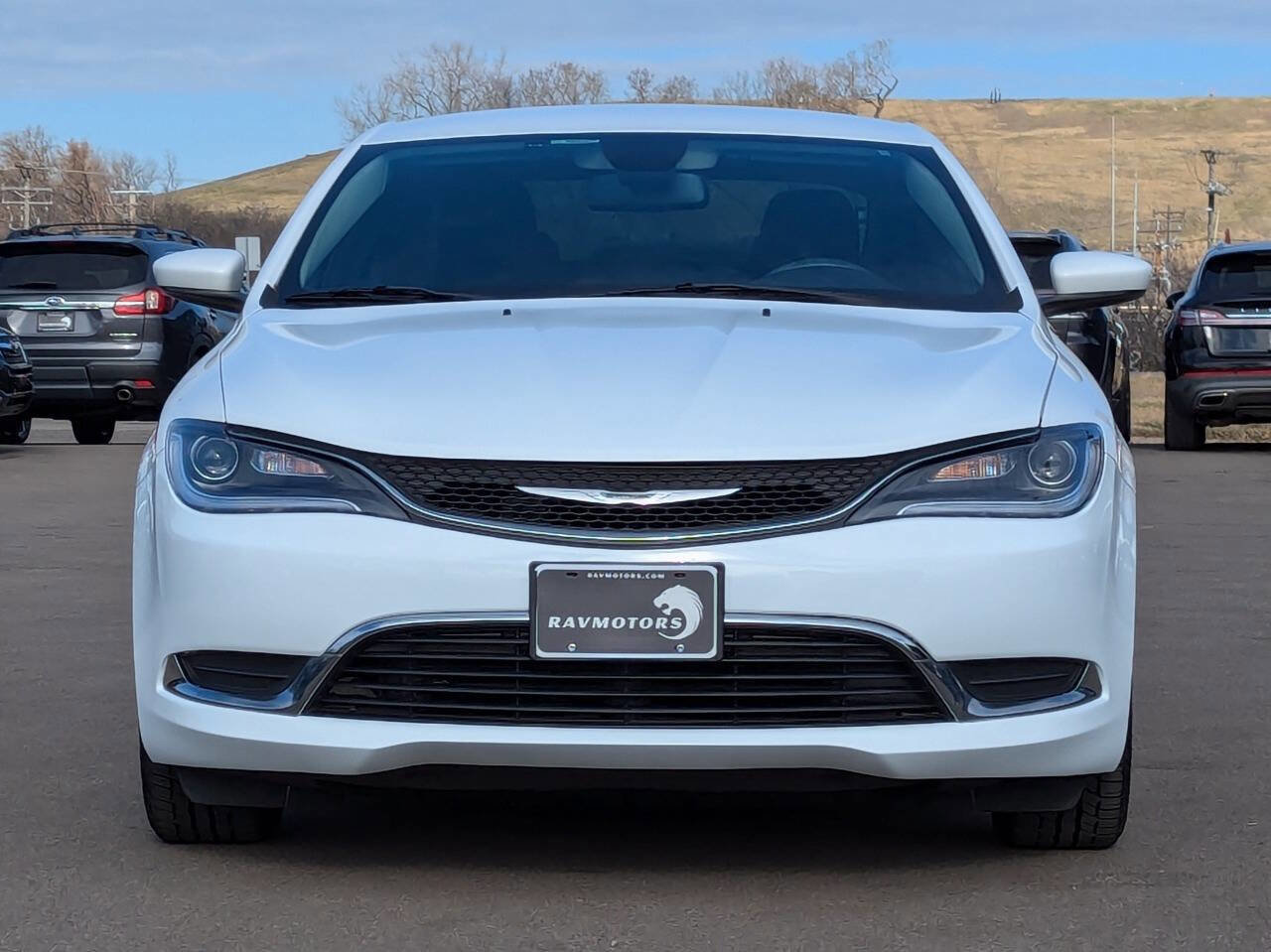 Used 2015 Chrysler 200 Limited image 7