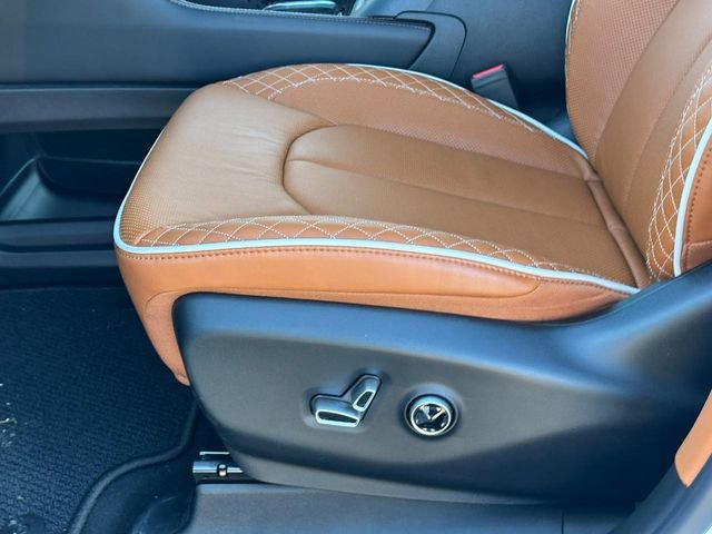 New 2026 Chrysler Pacifica Pinnacle FWD image 15