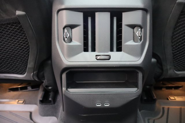 Used 2025 BMW X3 xDrive30i w/ Premium Package image 33