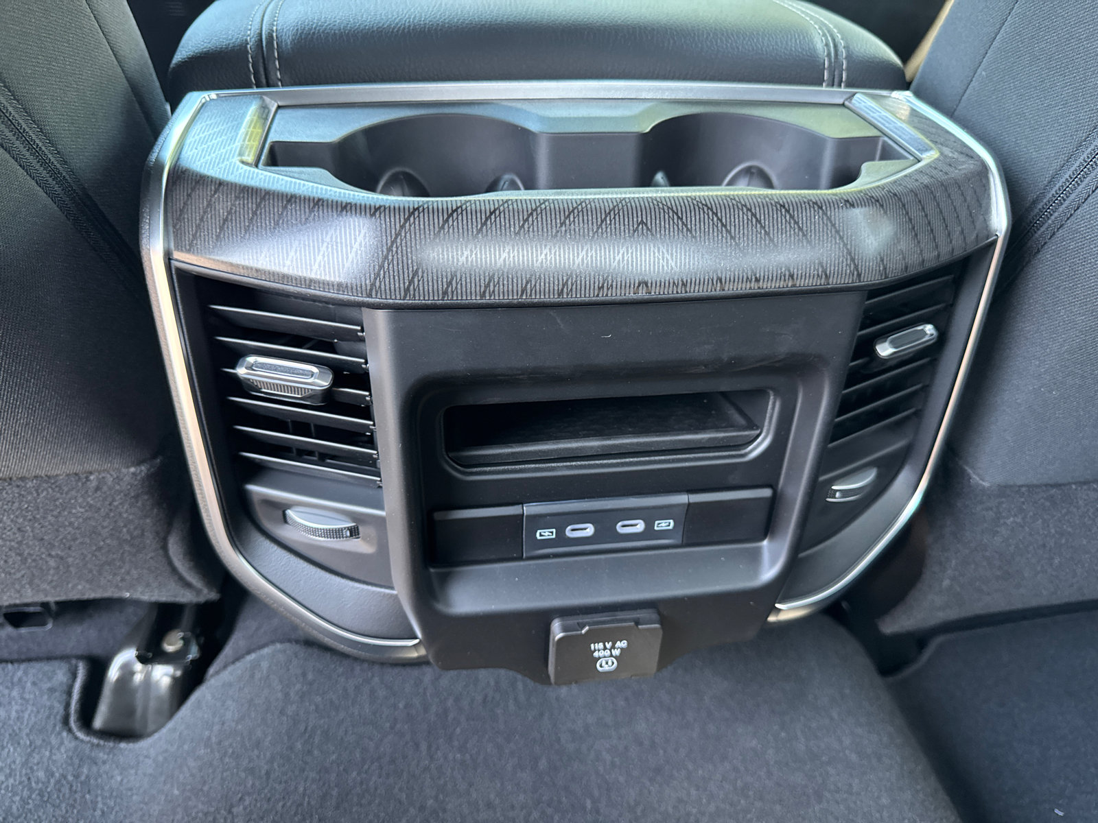 New 2026 RAM 3500 Big Horn AWD/4WD image 24