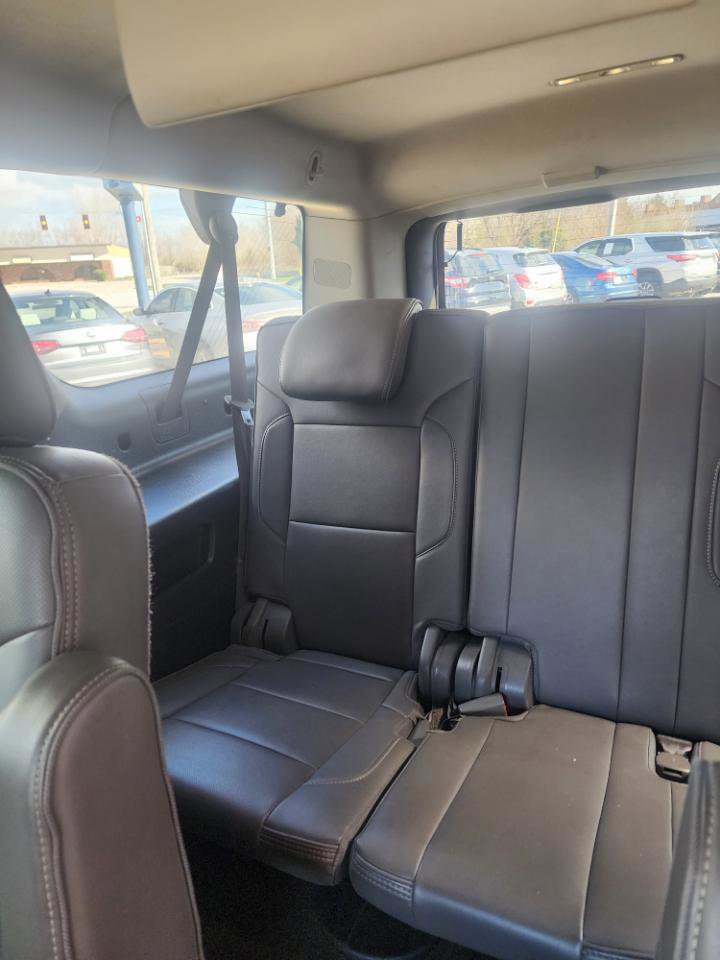 Used 2016 GMC Yukon XL Denali w/ Open Road Package AWD/4WD image 12