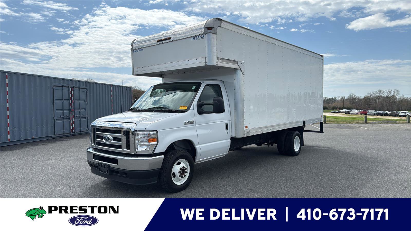 Used 2023 Ford E-450 and Econoline 450 Super Duty w/ Power Windows & Locks Group RWD image 1
