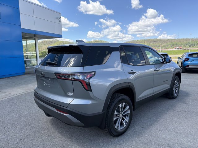 New 2026 Chevrolet Equinox LT w/ Safety and Technology Package image 4