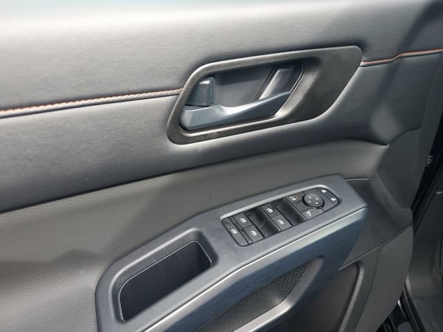 Certified 2025 Nissan Pathfinder Rock Creek AWD/4WD image 12