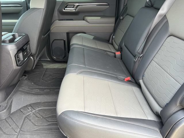 Used 2024 Chevrolet Silverado 1500 ZR2 w/ Technology Package AWD/4WD image 23