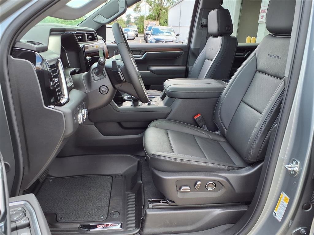 New 2026 GMC Sierra 1500 Denali w/ Denali Reserve Package image 4