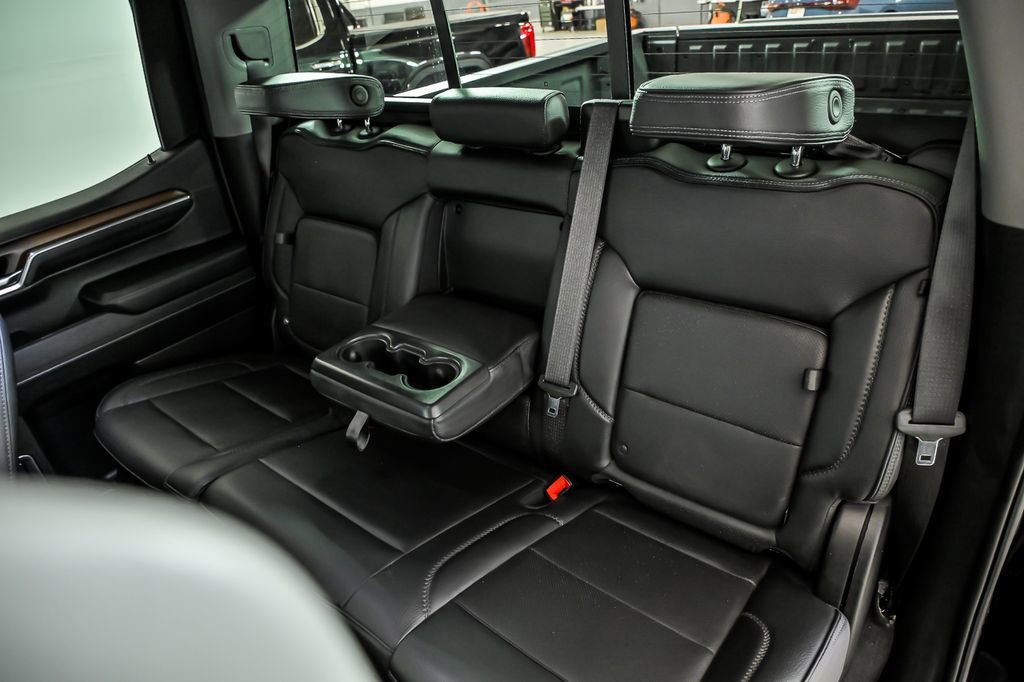 Used 2024 GMC Sierra 1500 Denali image 14