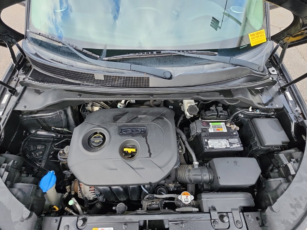 Used 2015 Kia Soul ! FWD image 10