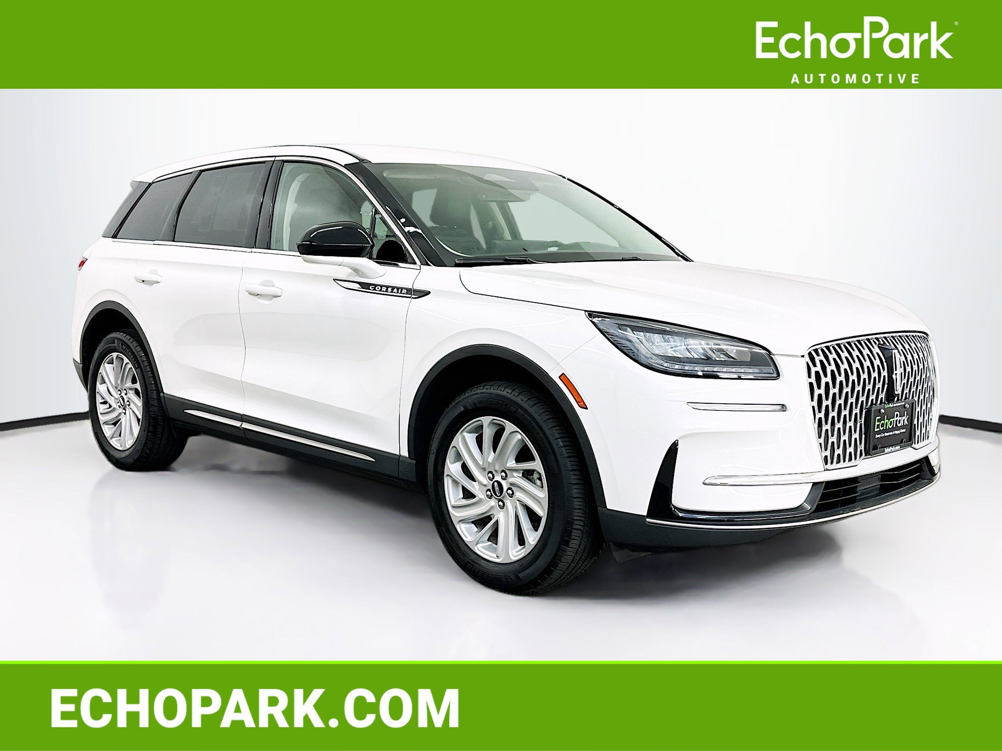 Used 2023 Lincoln Corsair AWD image 1