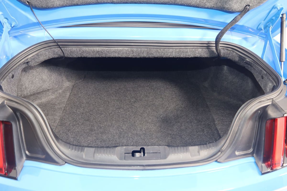 Used 2017 Ford Mustang Convertible RWD image 56