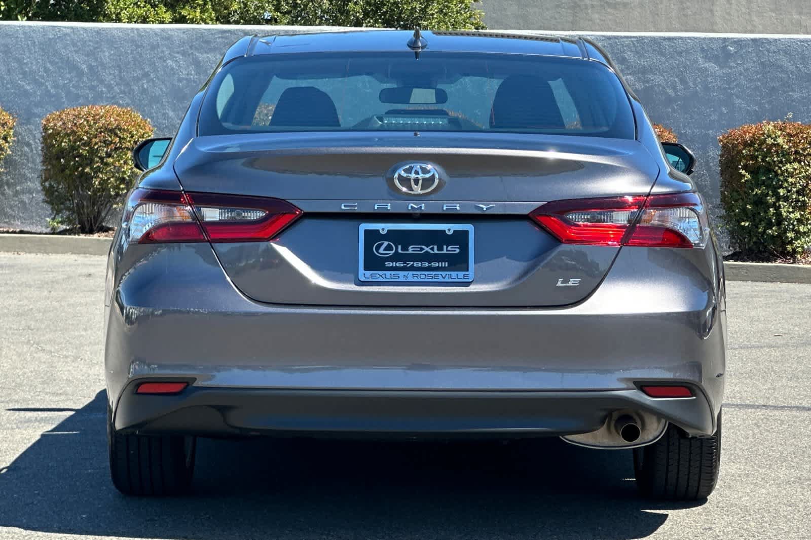 Used 2023 Toyota Camry LE FWD image 8