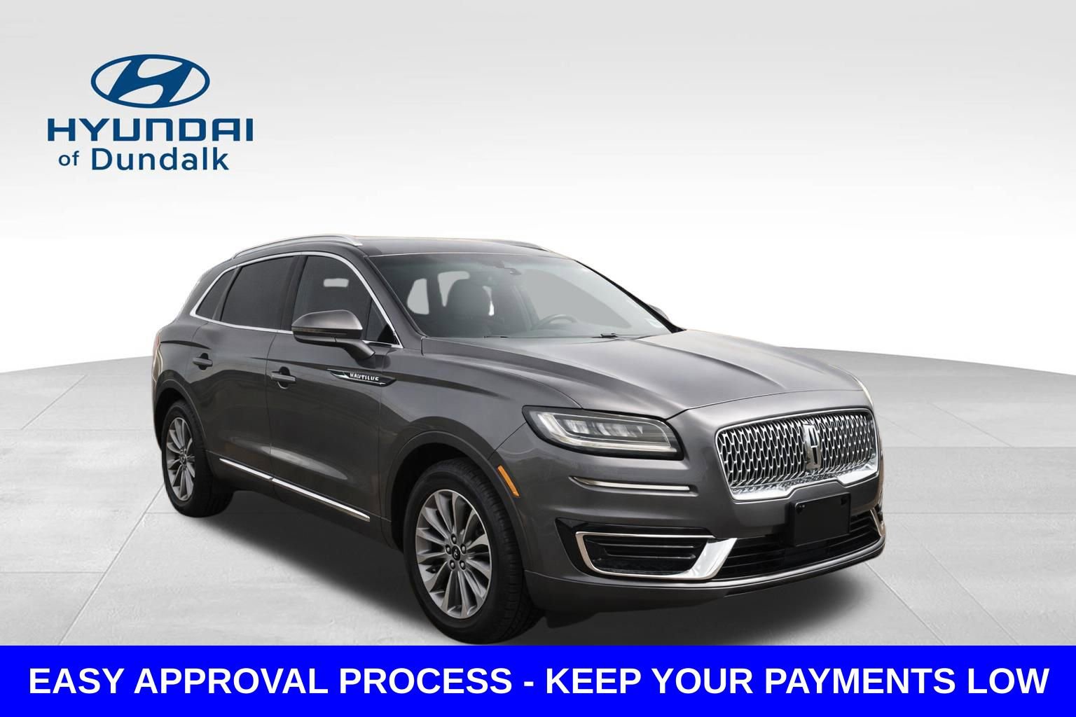 Used 2019 Lincoln Nautilus Select image 3