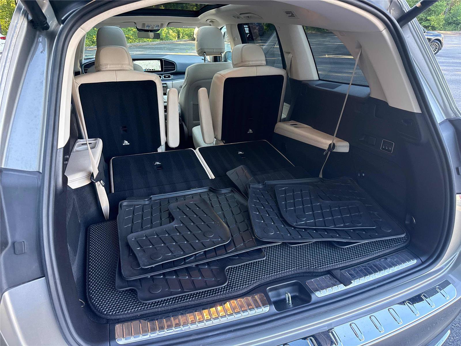 Used 2023 Mercedes-Benz GLS 450 4MATIC image 30