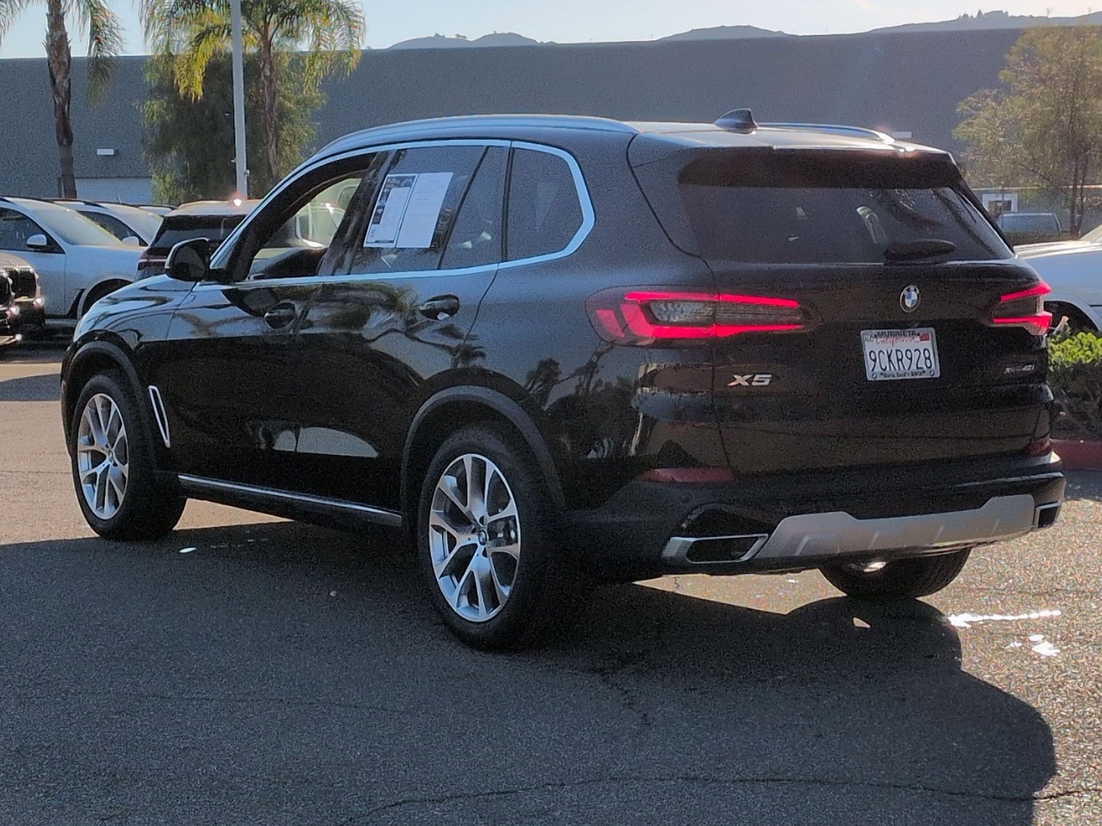 Used 2022 BMW X5 xDrive40i w/ Premium Package AWD/4WD image 8