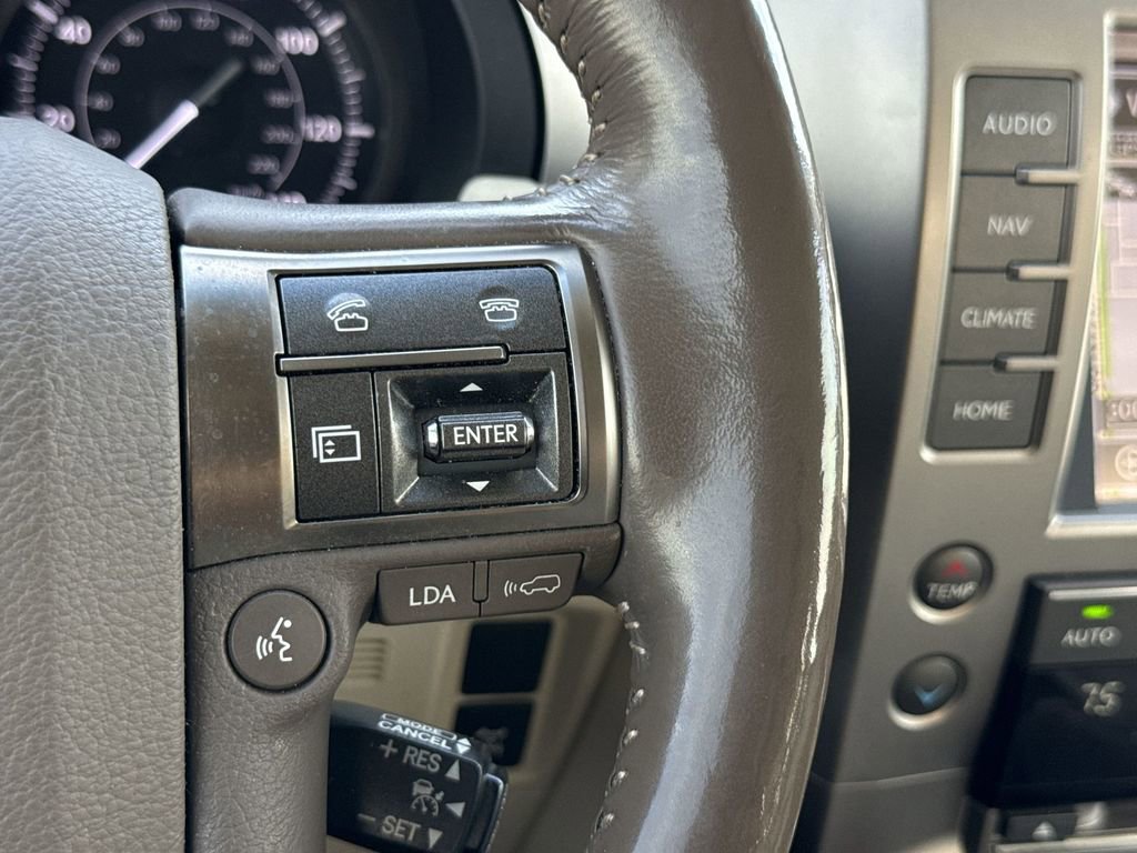 Used 2017 Lexus GX 460 Luxury AWD/4WD image 27