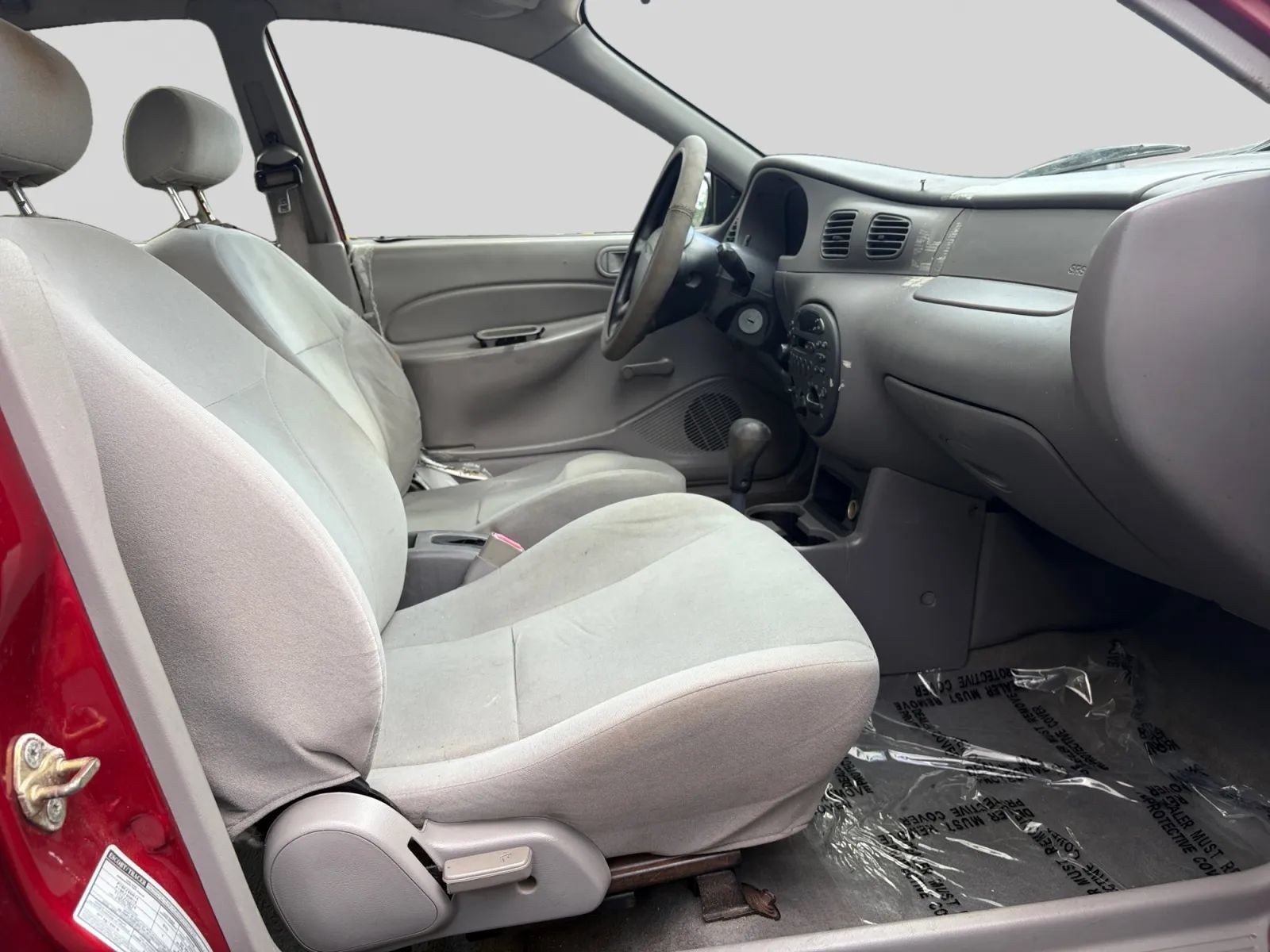 Used 2002 Ford Escort Sedan FWD image 15